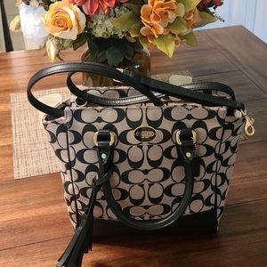 Coach signature Legacy Crossbody bag